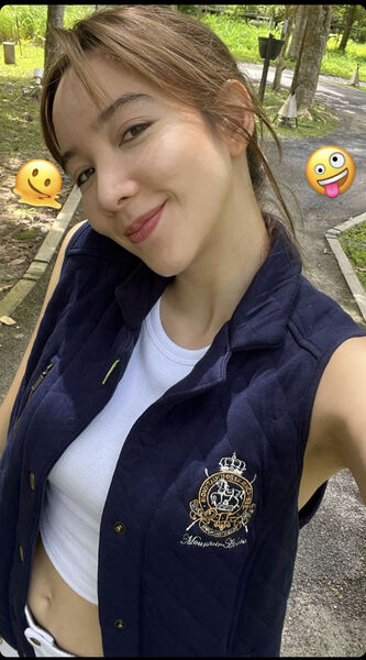  ,   Shaniquel, 32 ,   ,   