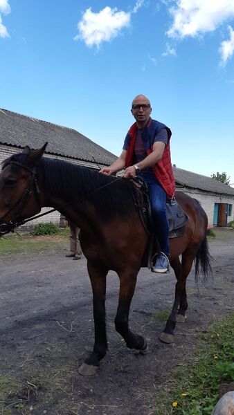  -,   Alex, 43 ,   c , 