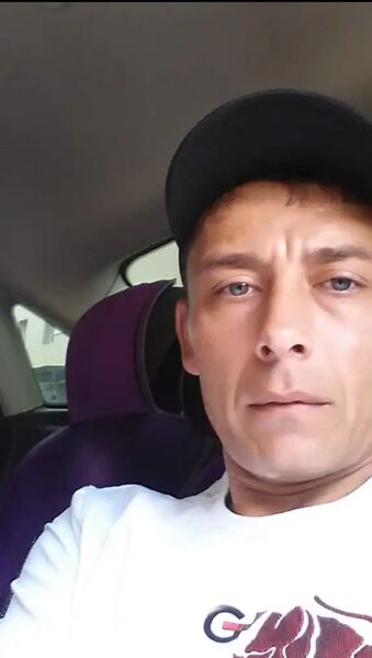  ,   Alex, 41 ,   ,   