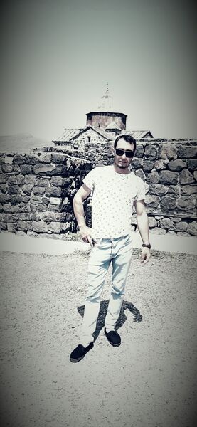  ,   Artur, 31 ,   ,   