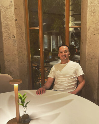  ,   Shah, 32 ,   ,   