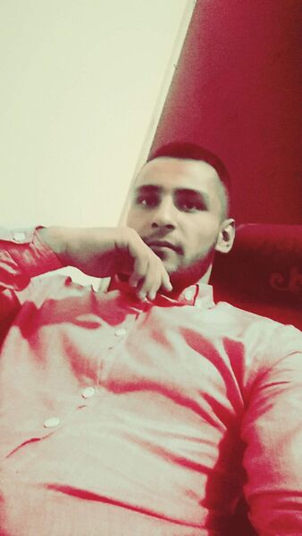  ,   Akbar, 33 ,   ,   , c 