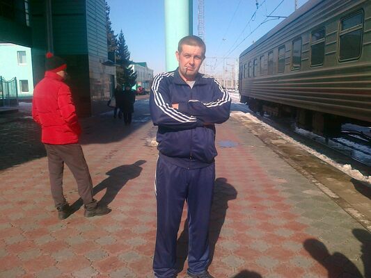  ,   Oleg, 47 ,   