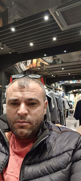  ,   Mehmet, 39 ,   ,   