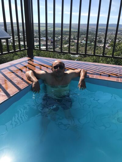  ,   D M, 36 ,   ,   , c 