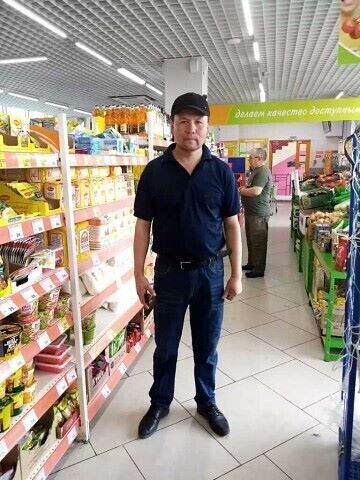  ,   Anvar, 47 ,   ,   , c 