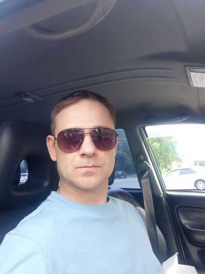  ,   Slava, 37 ,   ,   