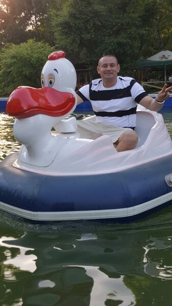  ,   Nik, 47 ,   