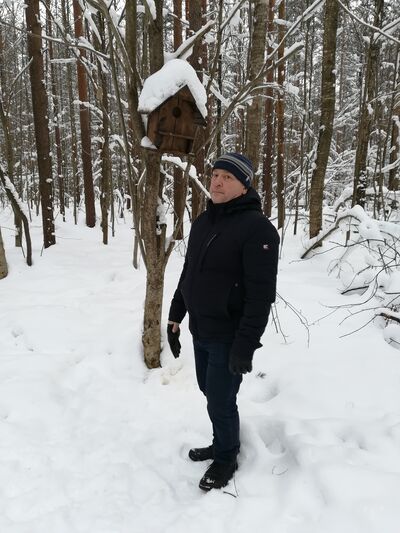  ,   Viktor, 57 ,   ,   