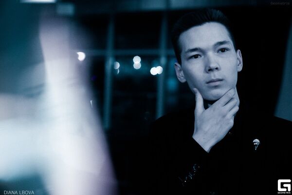  ,   Serj, 25 ,   ,   , c 