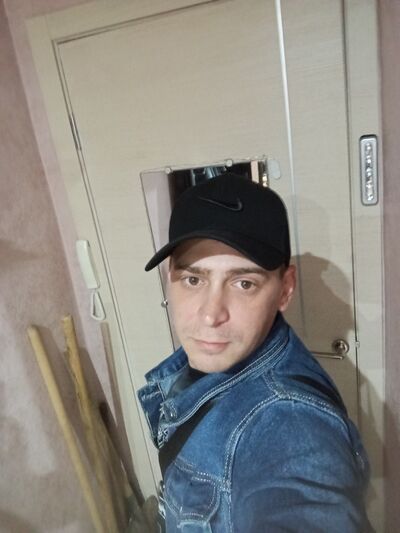  -,   Konstantin, 32 ,     , c 