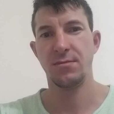  ,   Agem, 42 ,   ,   , c 