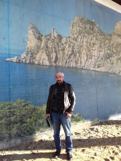  ,   Ali, 47 ,   ,   