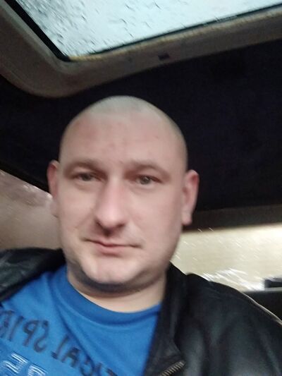  ,   Dmitriy, 39 ,   