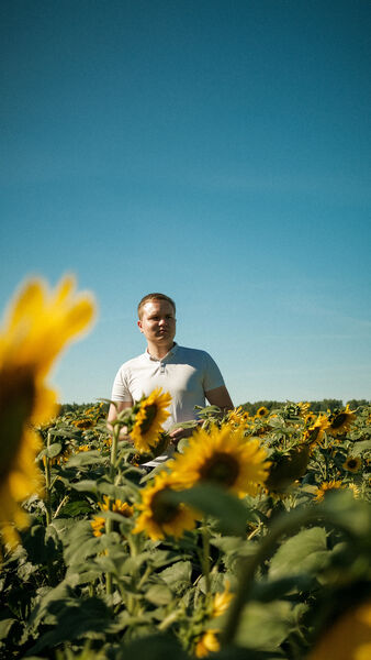  ,   Anton, 31 ,   c 