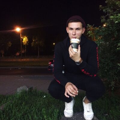 -,   Nikita, 25 ,   ,   