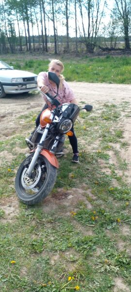  -,   Marina, 44 ,     