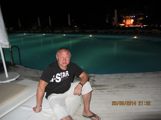  ,   Stalker, 55 ,  