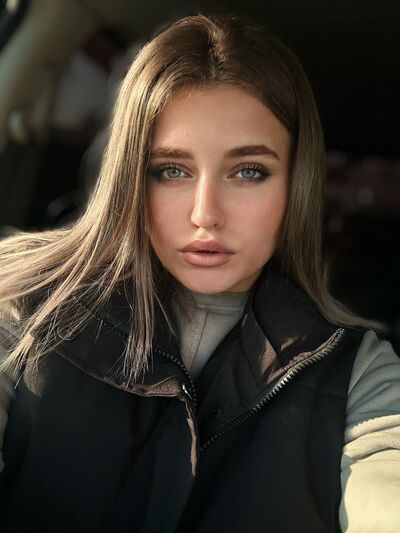  ,   Ann, 25 ,   ,   , c , 