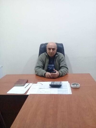  ,   Parviz, 54 ,   ,   , c 