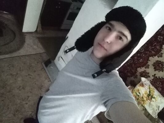  ,   Maxim, 26 ,   ,   , c , 