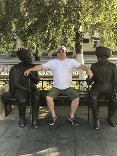  ,   Maksim, 53 ,   ,   