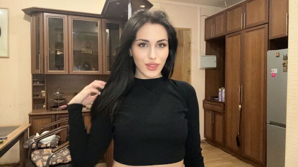  --,   Bella, 27 ,   c 