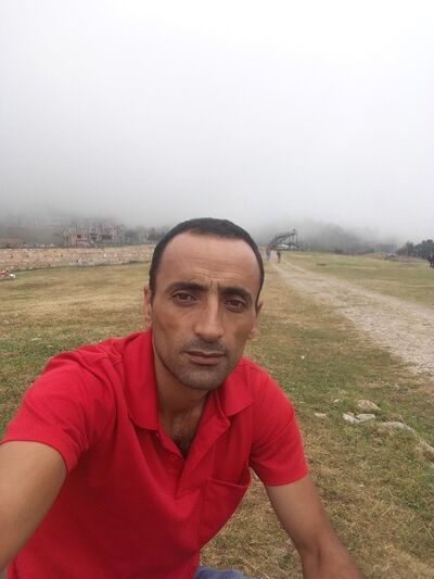  ,   HRACH, 44 ,   ,   , c 