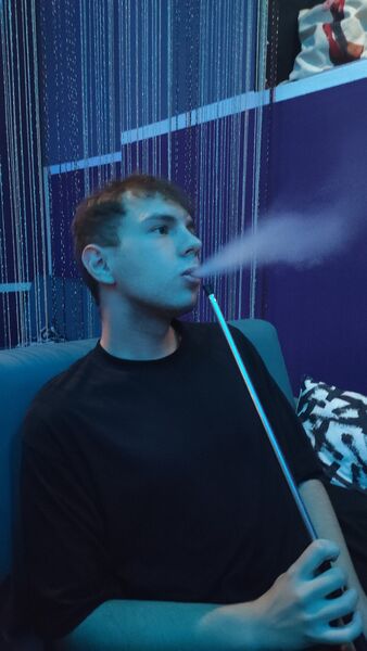  ,   Vlad, 21 ,   ,   