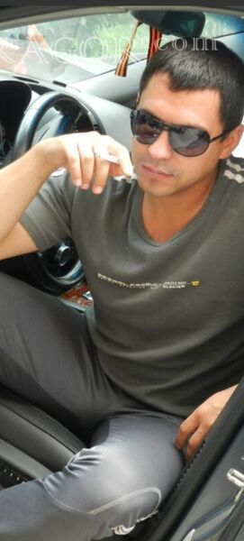  ,   Quvonchbek, 44 ,   ,   