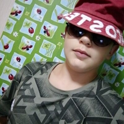  ,   Alik, 20 ,   ,   