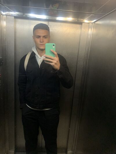  ,   Tony, 28 ,   ,   