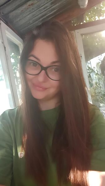  ,   Julia, 36 ,   ,   
