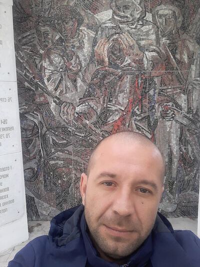  -,   , 42 ,  