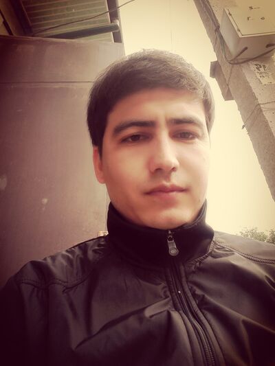  ,   Mario, 32 ,   ,   