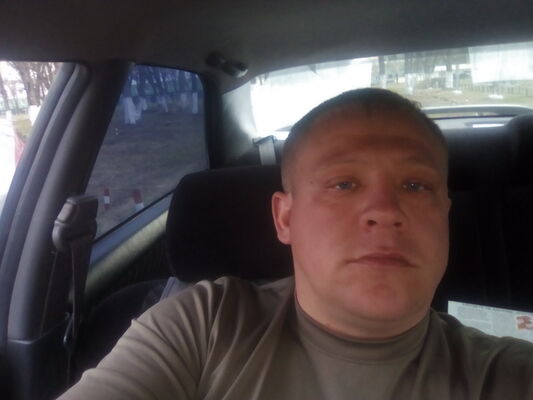  ,   Serega, 38 ,   