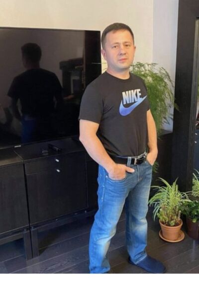  ,   Sergiu, 46 ,   ,   