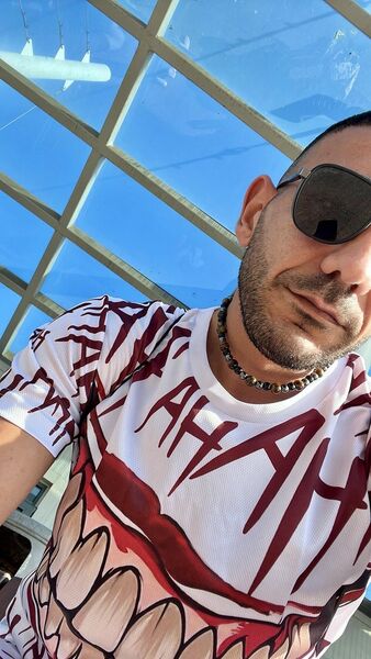  ,   Mihailov, 33 ,   ,   