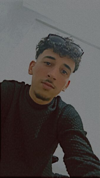 ,   Abdessamad, 23 ,   ,   