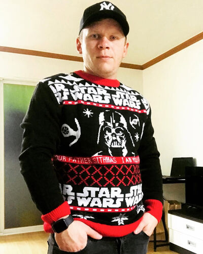  ,   Anton, 35 ,   ,   