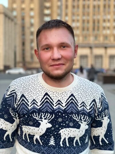  ,   Ilya, 25 ,   ,   