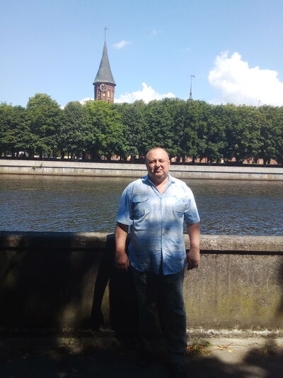  ,   Viktor, 64 ,     , c , 