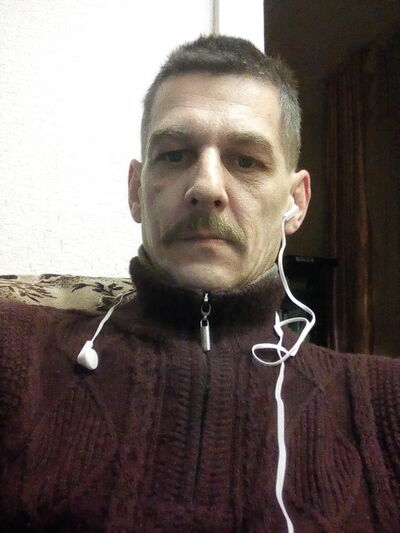  ,   Andris, 49 ,   ,   , c 