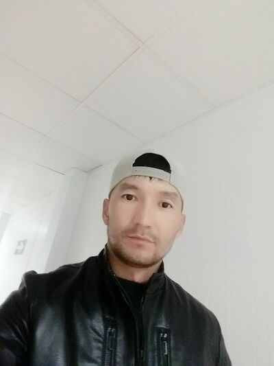  ,   Ali, 37 ,  