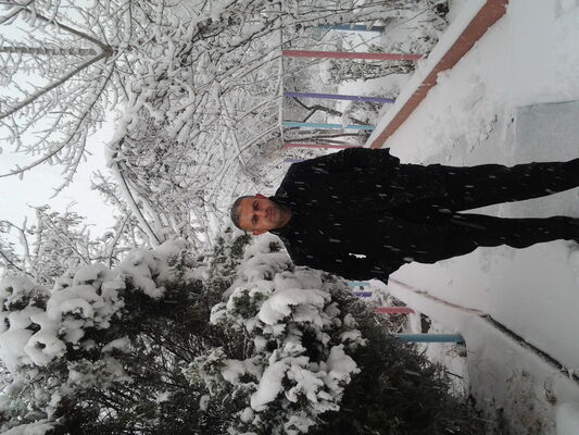  ,   Armen, 42 ,   ,   , c 