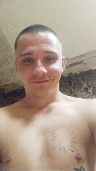  ,   Nikolay, 23 ,   ,   , c , 