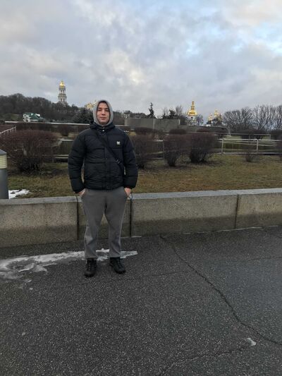  ,   Artem, 24 ,   ,   