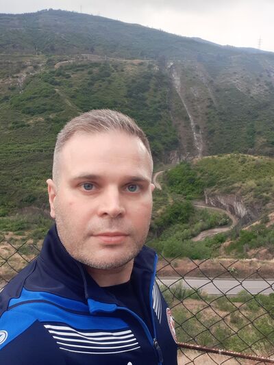  ,   Levan, 46 ,   ,   