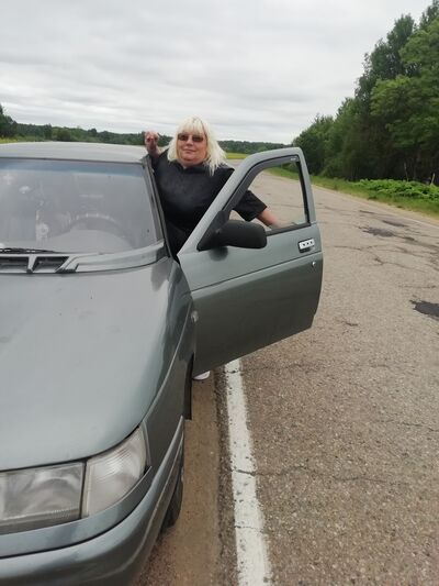  ,   Lara, 54 ,     , c 