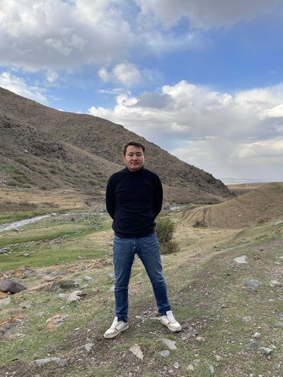  ,   Erbolat, 34 ,   , c , 